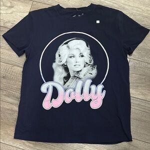 🚫SOLD🚫Dolly Parton Graphic T-Shirt